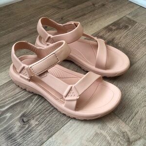 Teva Hurricane Drift Sandals Size 8